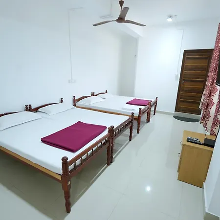 Metropolitan Serviced Villa Kochi Exterior photo