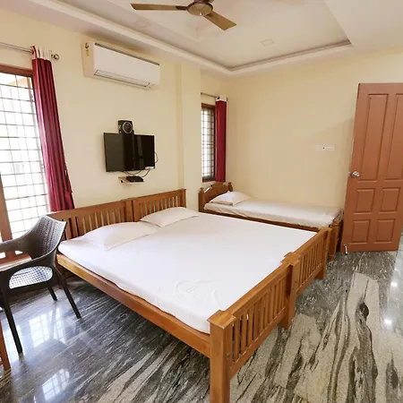Metropolitan Serviced Villa Kochi Exterior photo