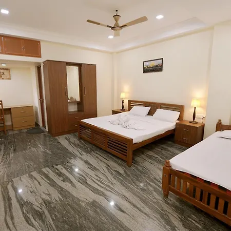 Metropolitan Serviced Villa Kochi Exterior photo