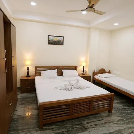 Metropolitan Serviced Villa Kochi Exterior photo