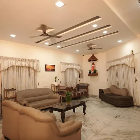 Metropolitan Serviced Villa Kochi Exterior photo