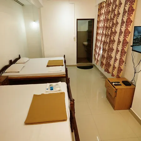 Metropolitan Serviced Villa Kochi Exterior photo
