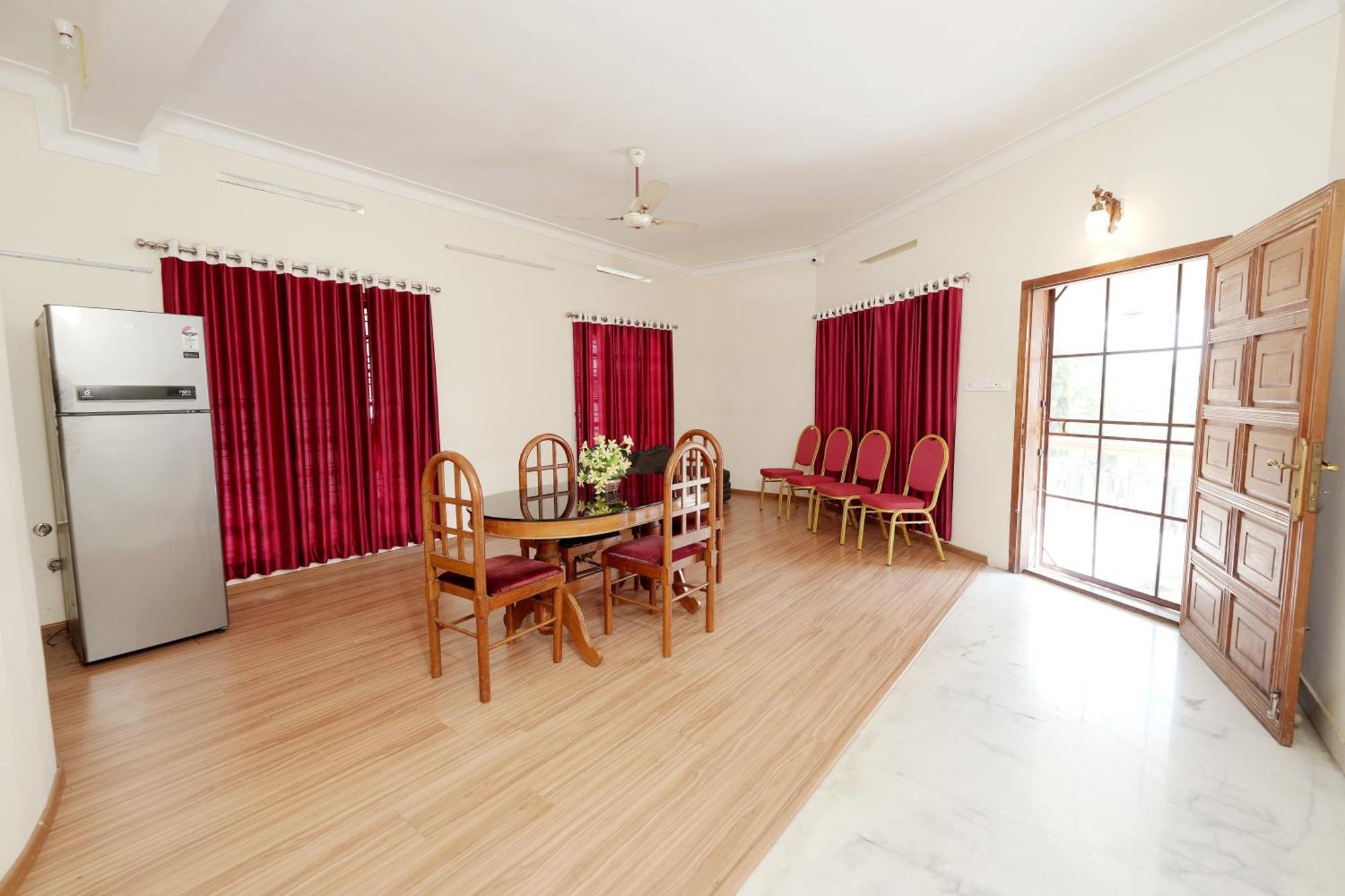 Metropolitan Serviced Homestay Kochi